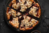 Classic Italian Strawberry Crostata Recipe