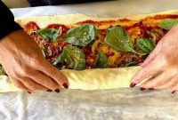 Vegan Pizza Pinwheels Recipe for Party Snacks