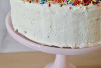 5-Ingredient Ice Cream Cake Recipe