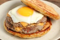 How to Make McGriddle-Style Smash Burgers