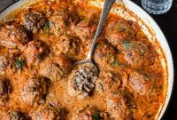 Porcupine Meatballs (Tefteli) in Creamy Tomato Sauce Recipe