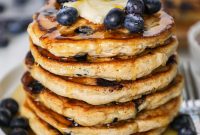 Fluffy Blueberry Vanilla Pancakes Recipe