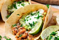 Slow Cooker Shredded Chicken Tacos