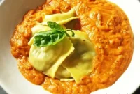 Homemade Tomato Basil Sauce Recipe with a Zesty Twist