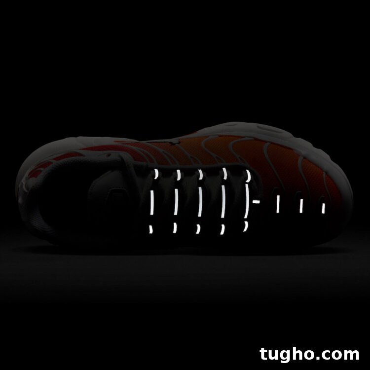 Nike Air Max Plus White Sunrise view 5