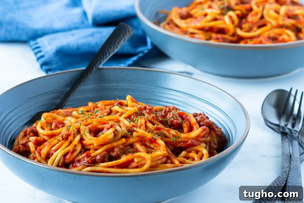 Instant Pot Spaghetti Recipe: Classic One-Pot Marinara 6 two bowls of spaghetti and meat sauce cooked in the Instant Pot.