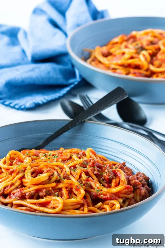 Instant Pot Spaghetti Recipe: Classic One-Pot Marinara 4 Instant Pot spaghetti in two bowls