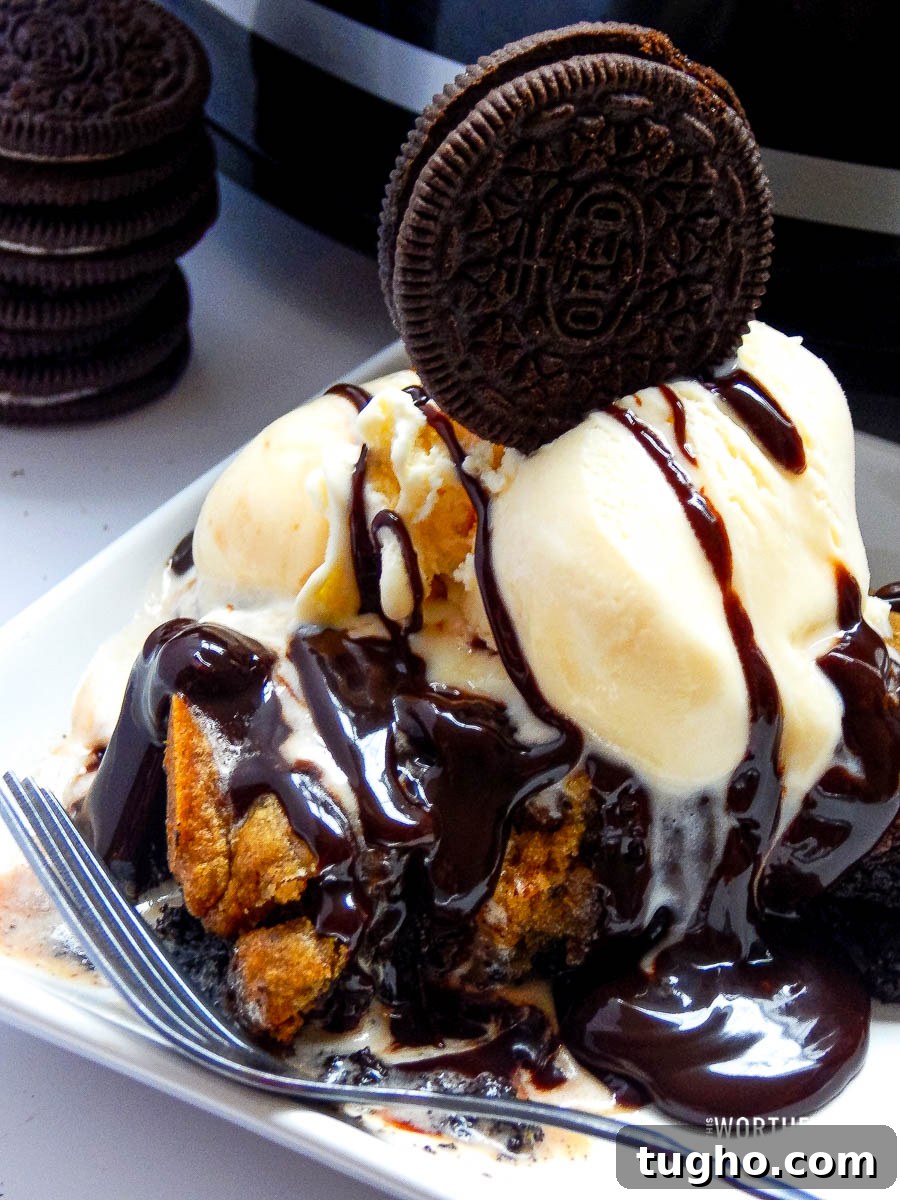 Slow Cooker Pizookie Recipe: Gooey Chocolate Cookie 2 Slow Cooker Pizookie Recipe