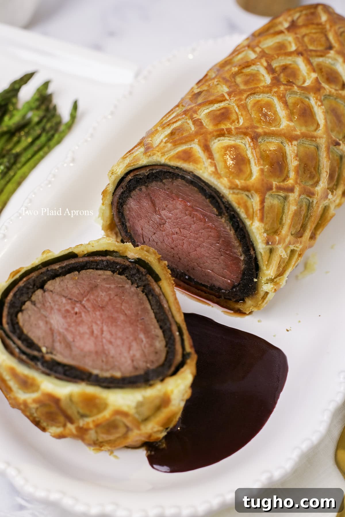 Classic Beef Wellington Recipe 10 Golden baked Beef Wellington