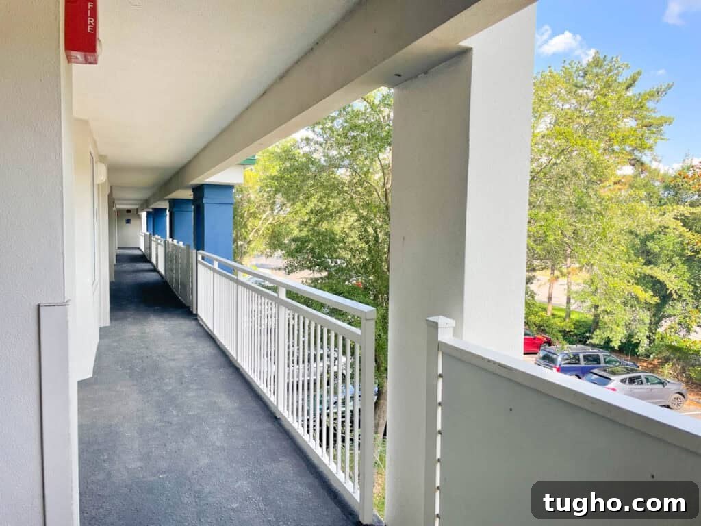 Holiday Inn Resort Orlando Suites with Onsite Water Park 4 balcony to the rooms at the Holiday Inn Resort.