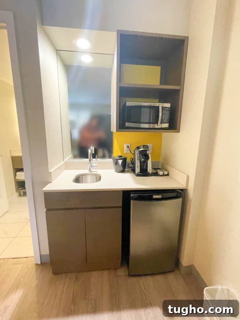 Holiday Inn Resort Orlando Suites with Onsite Water Park 6 kitchenette area of the Holiday Inn resort.