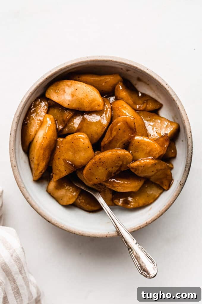 14 Fall Apple Recipes You'll Love 8 Skillet Cinnamon Apples