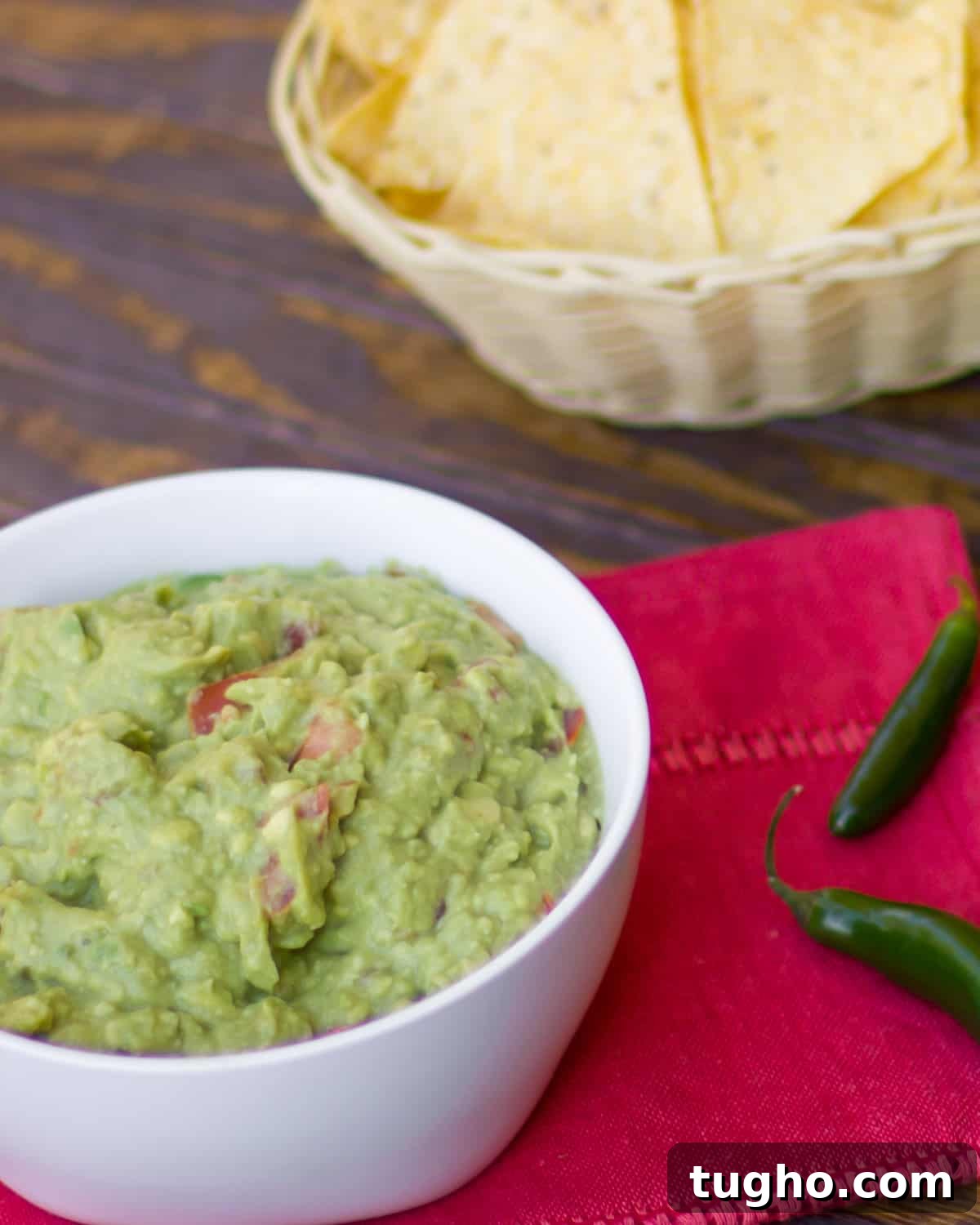 3-Ingredient Guacamole: Creamy Avocado Dip 4 img 6098 3