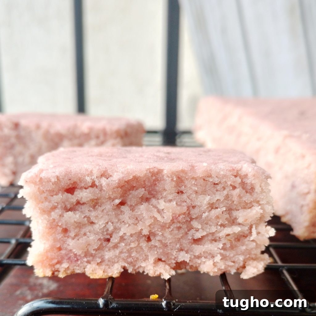Strawberry cake