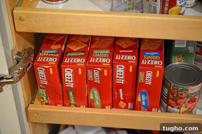 Cheez-It Hot and Spicy Grooves with Tango Sausage Cheese Dip 4 Tango Sausage Cheese Dip on Cheez-It Hot & Spicy Grooves by Platter Talk